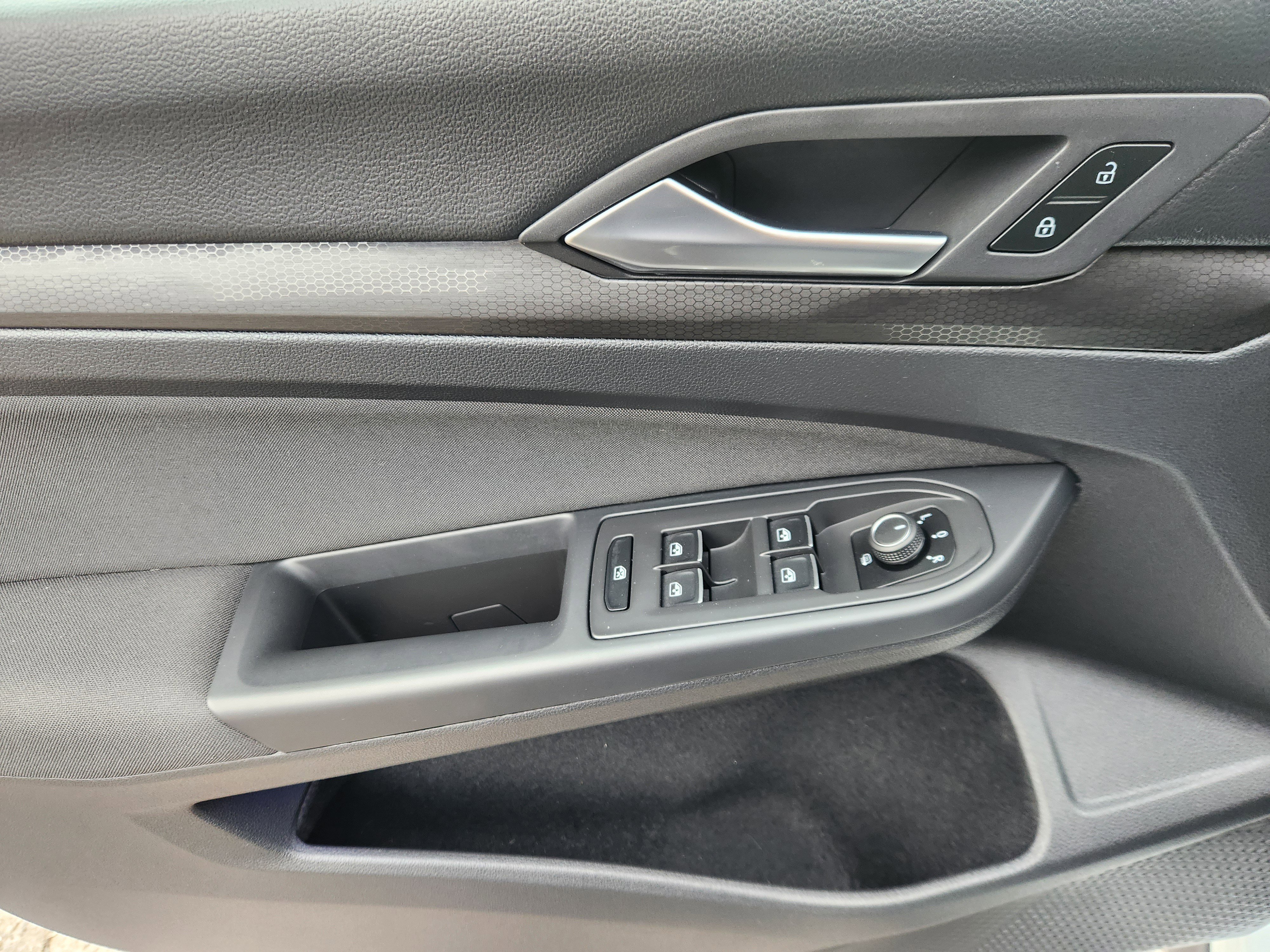 Used 2022 Volkswagen GTI S image 16