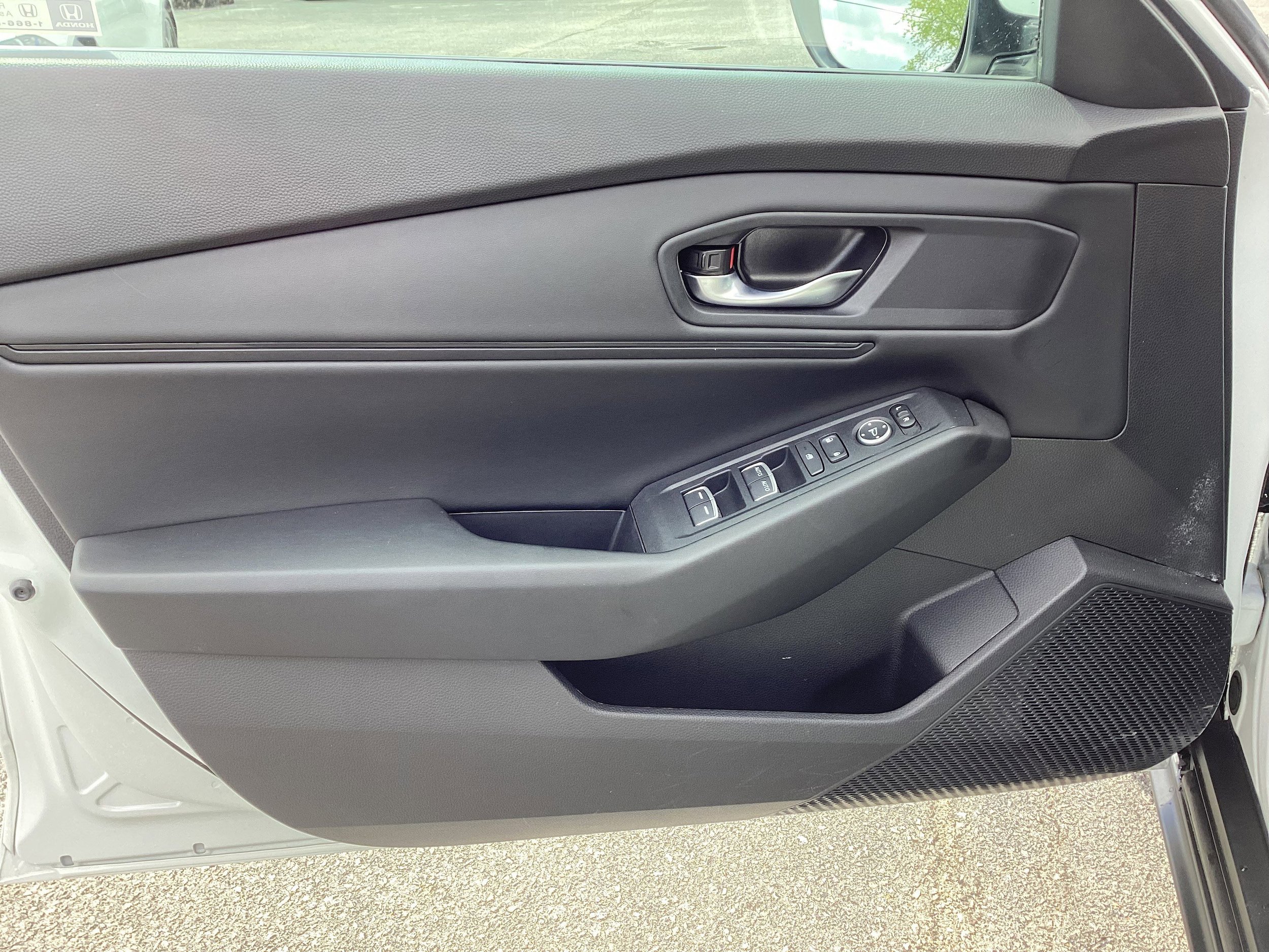 Used 2024 Honda Accord EX image 14