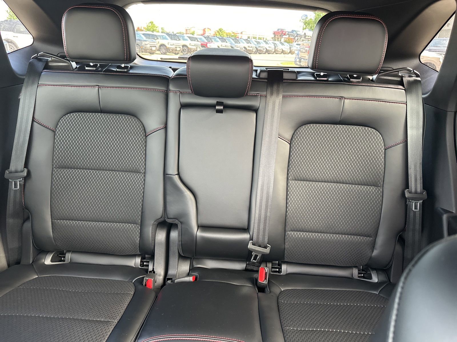 Used 2025 Ford Escape ST-Line w/ Equipment Group 301A image 26