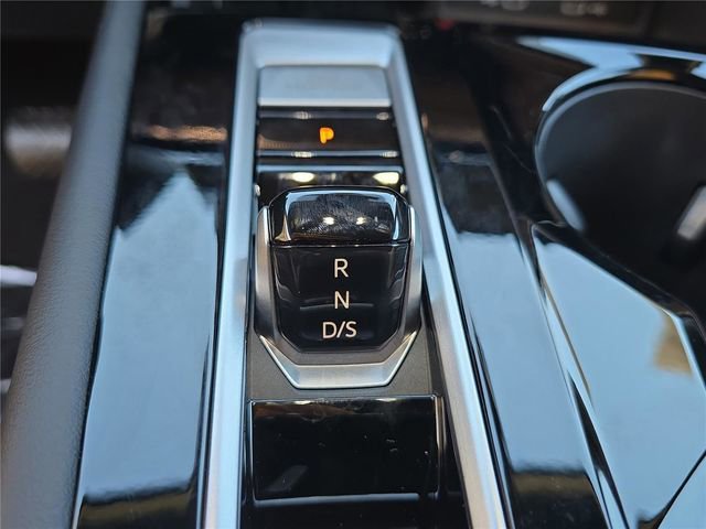 New 2026 Volkswagen Atlas Cross Sport SEL AWD/4WD image 20
