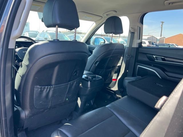 Used 2023 Kia Telluride LX AWD/4WD image 13