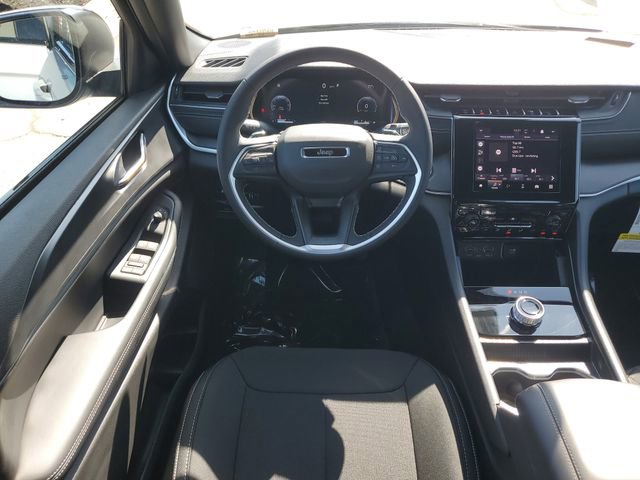 New 2026 Jeep Grand Cherokee Laredo RWD image 18
