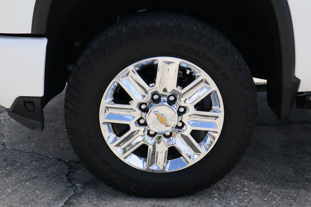 Certified 2024 Chevrolet Silverado 2500 High Country w/ Technology Package image 32
