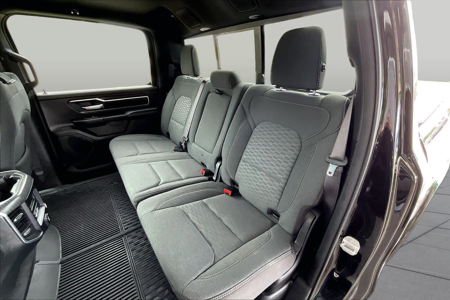 Used 2025 RAM 1500 Big Horn AWD/4WD image 21