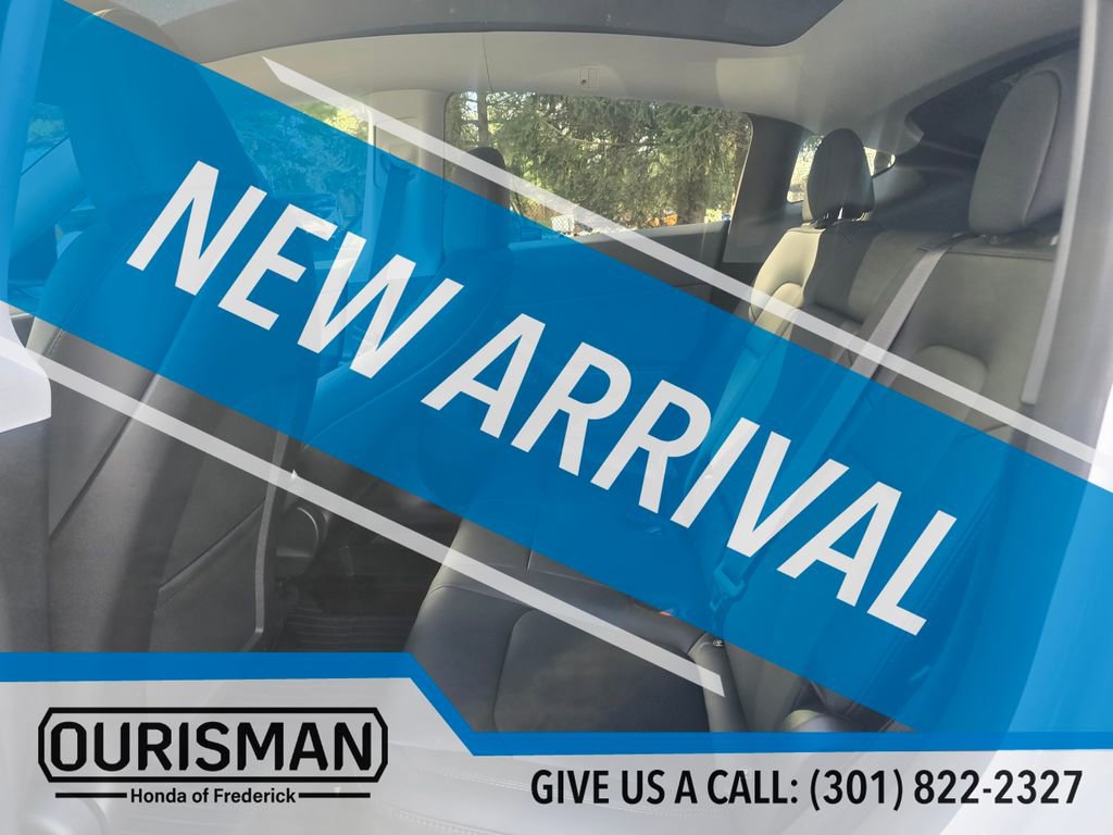 Used 2024 Tesla Model Y Long Range image 12