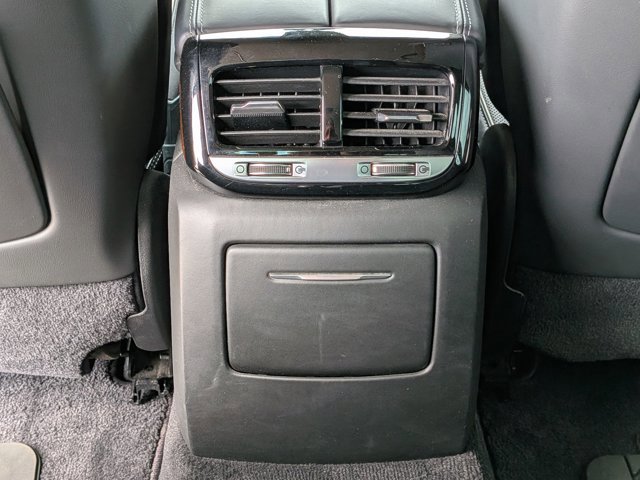 Used 2018 Genesis G90 5.0 Ultimate RWD image 17