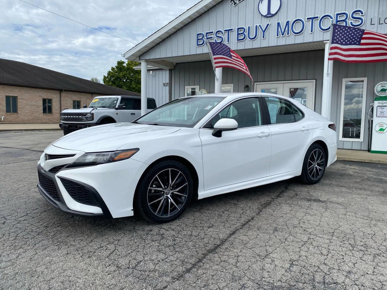 Used 2021 Toyota Camry SE image 28