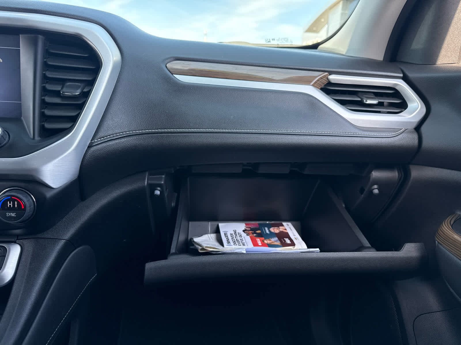 Used 2023 GMC Acadia SLE w/ Driver Convenience Package AWD/4WD image 20