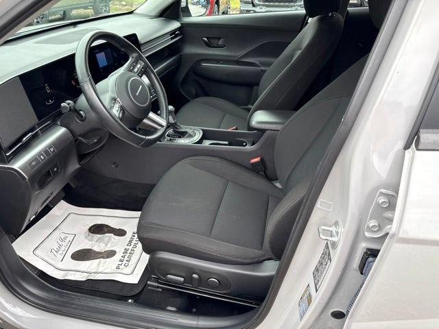 Used 2025 Hyundai Kona SEL AWD/4WD image 18