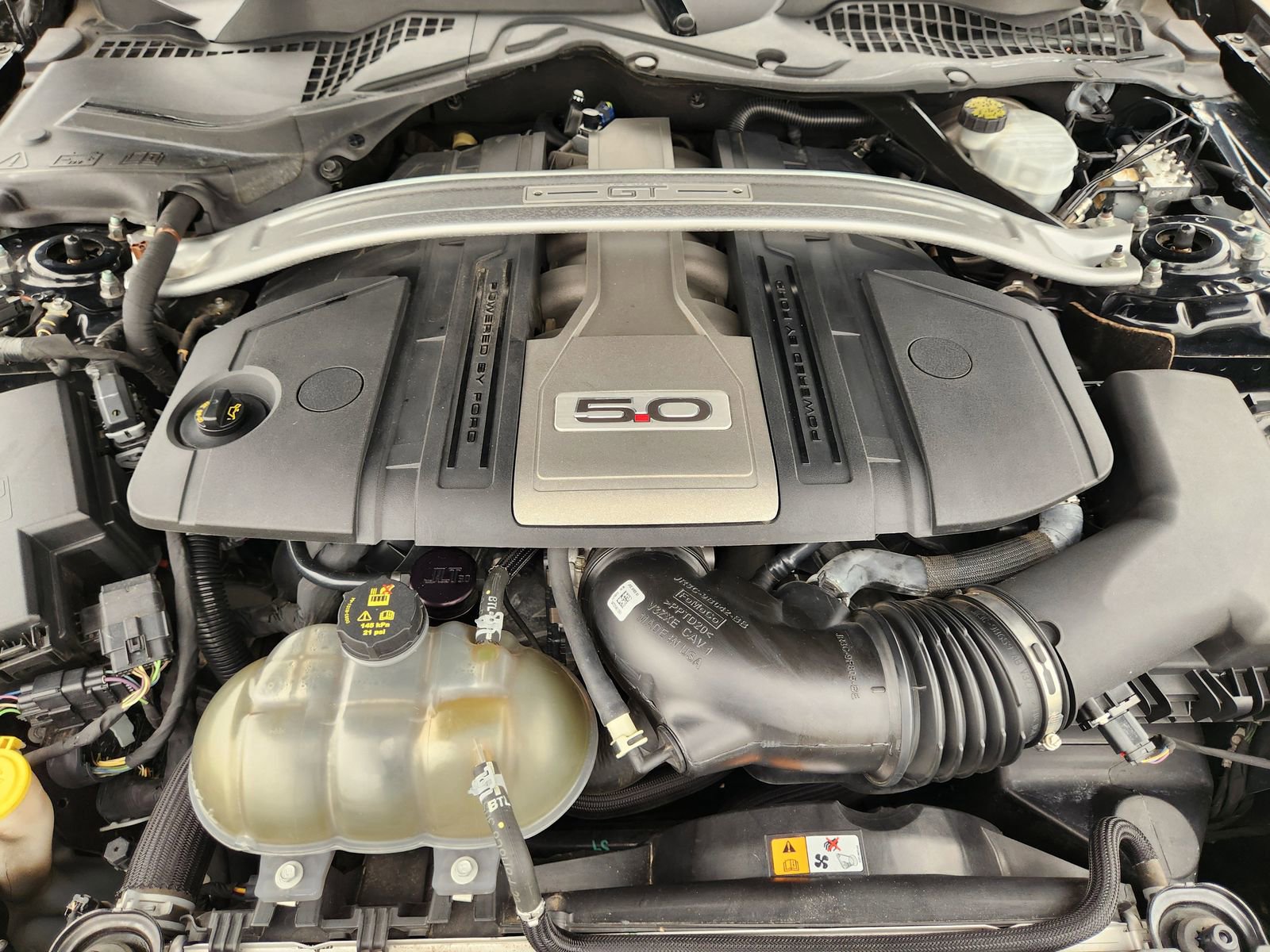 Used 2018 Ford Mustang GT Premium w/ GT Performance Package RWD image 33