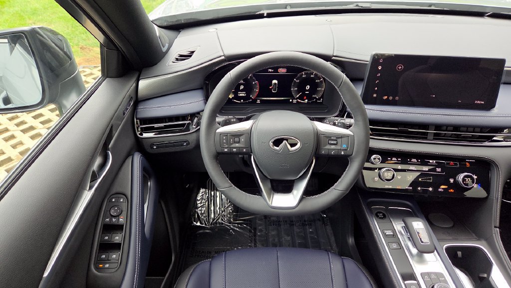 New 2027 INFINITI QX60 Sport w/ Dark Cargo Package AWD/4WD image 16