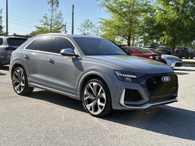 Used 2023 Audi RS Q8 w/ Executive Package AWD/4WD image 2