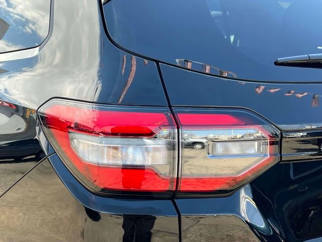 Used 2023 Honda Pilot Elite image 12