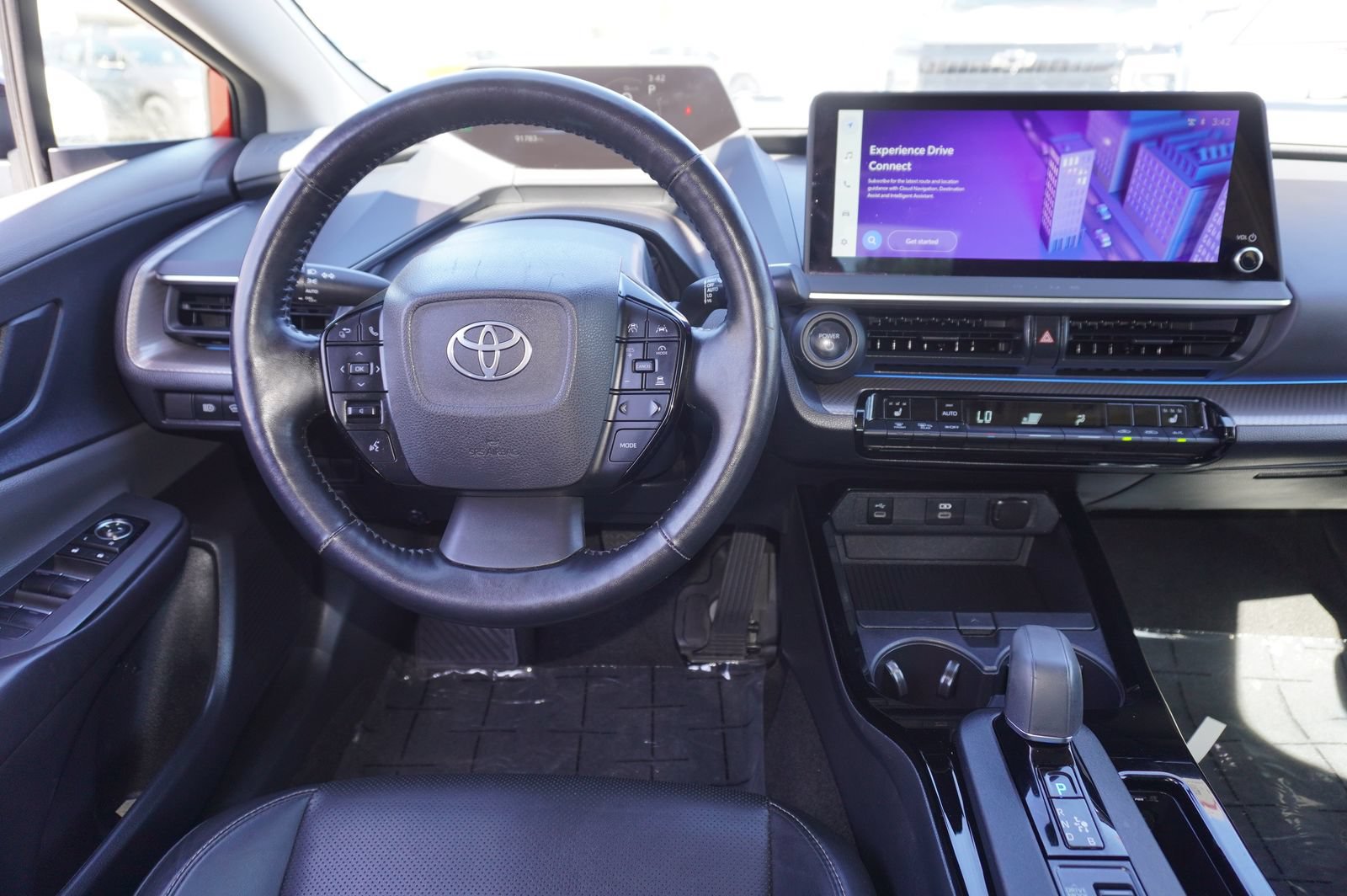 Certified 2024 Toyota Prius XLE FWD image 14