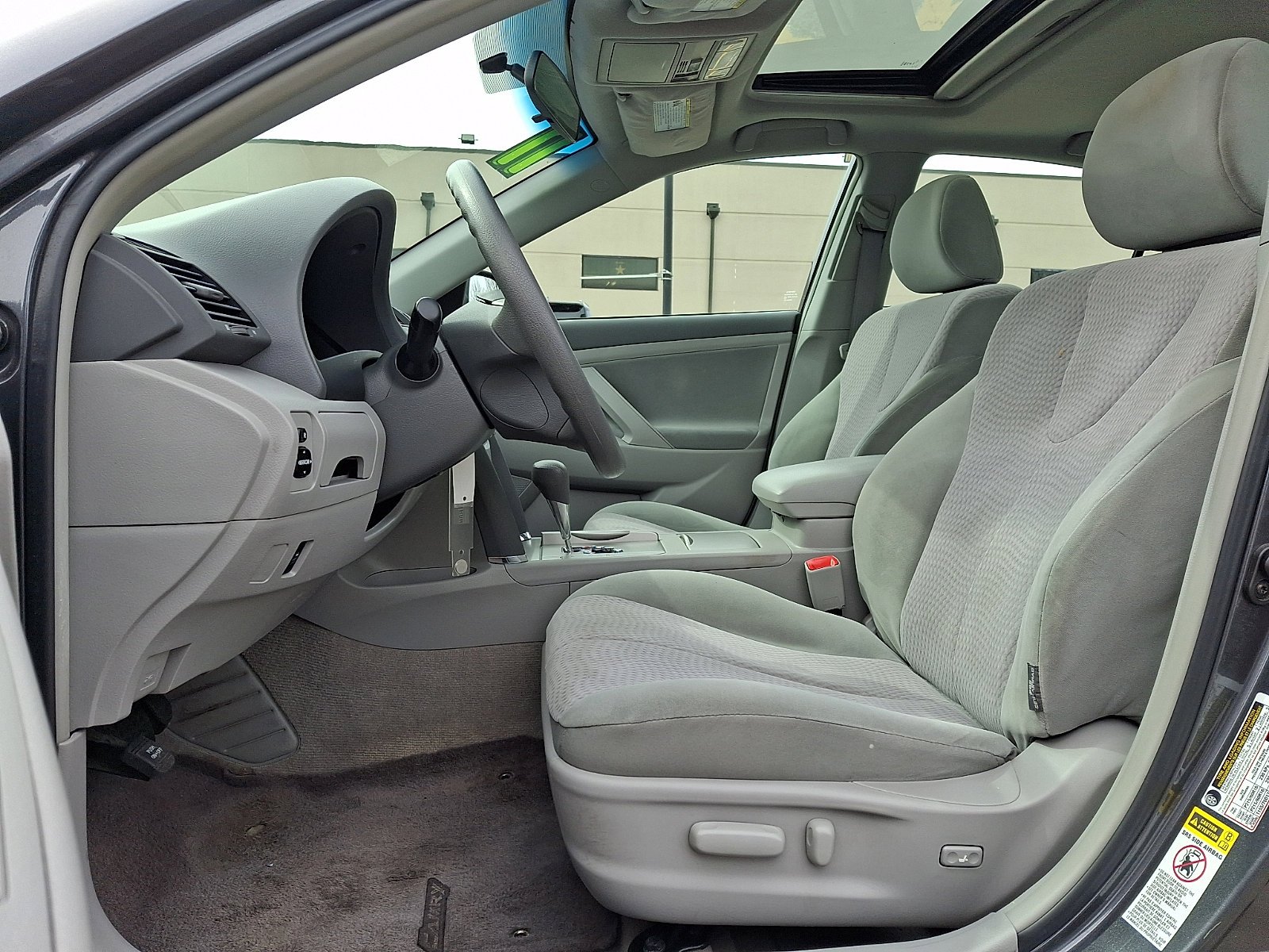 Used 2011 Toyota Camry LE w/ LE Extra-Value Pkg image 13