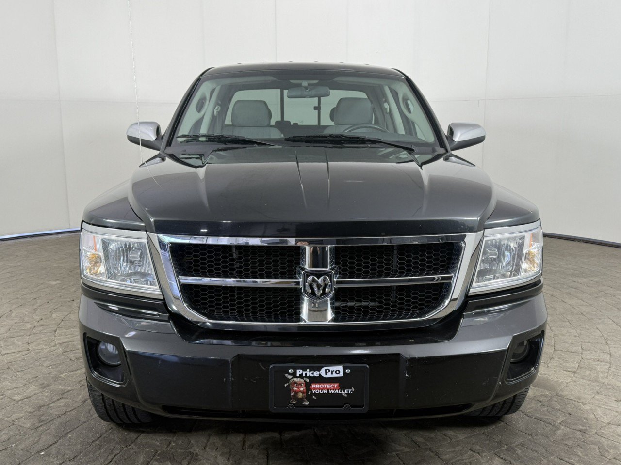 Used 2008 Dodge Dakota SLT RWD image 2