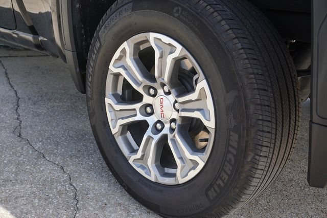 Used 2025 GMC Sierra 1500 SLT AWD/4WD image 10