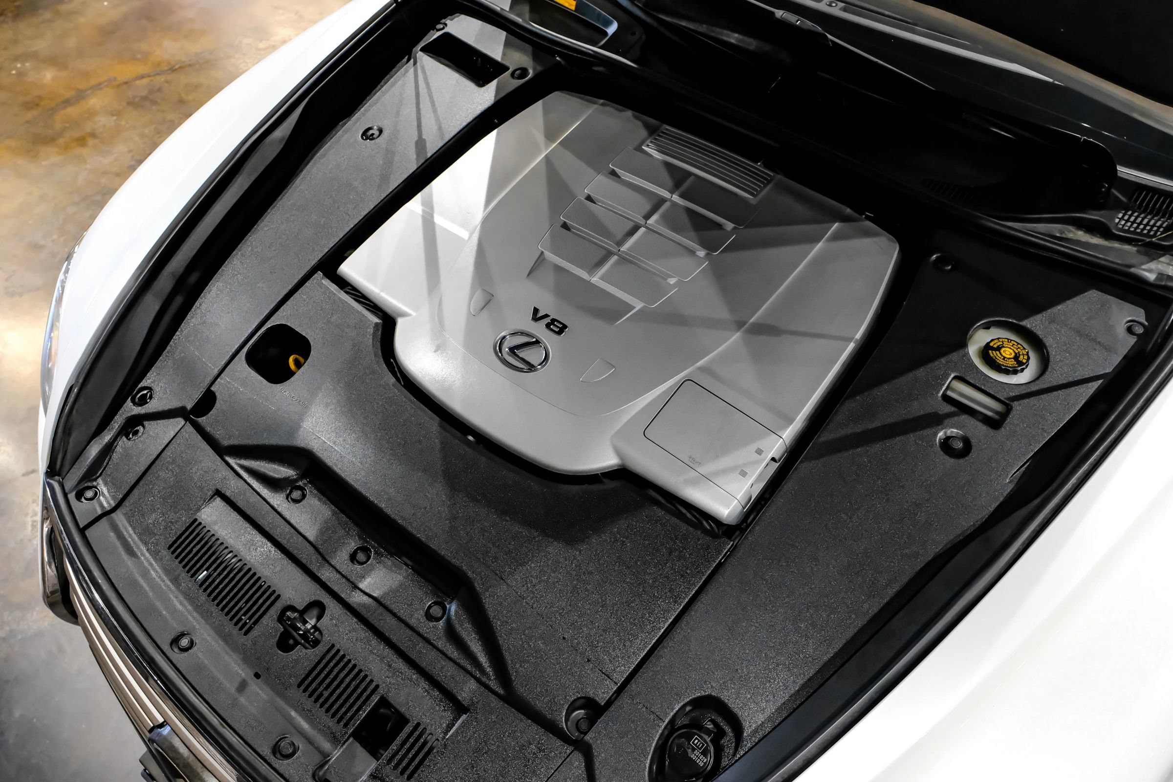 Used 2015 Lexus LS 460 L RWD image 45