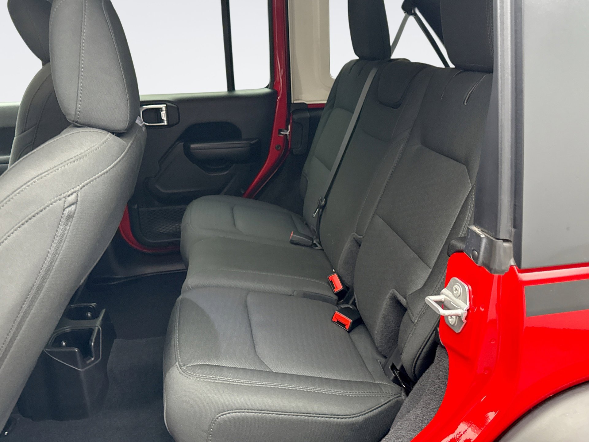 Used 2021 Jeep Wrangler Unlimited Sport image 18