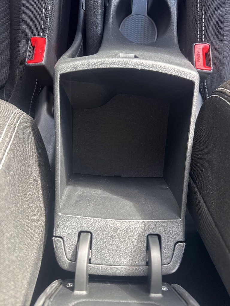 Used 2025 Hyundai Venue SEL image 25