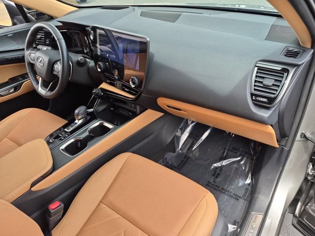 Used 2025 Lexus NX 450h+ AWD w/ Accessory Package (Z2) image 32
