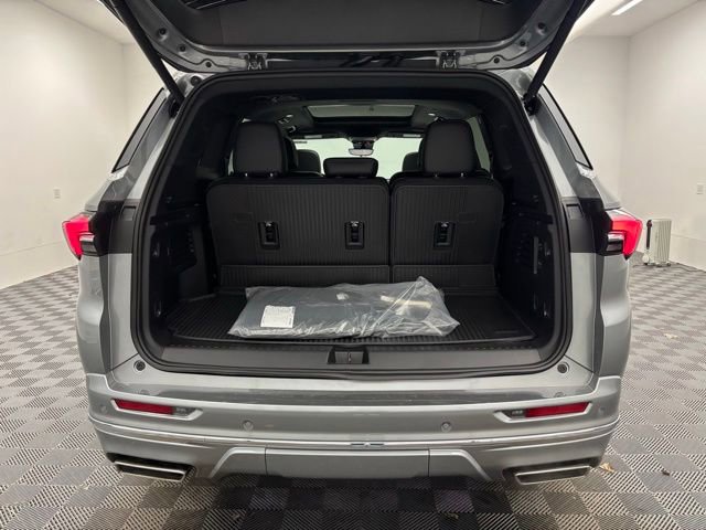 New 2026 Buick Enclave Avenir w/ Super Cruise Package image 13