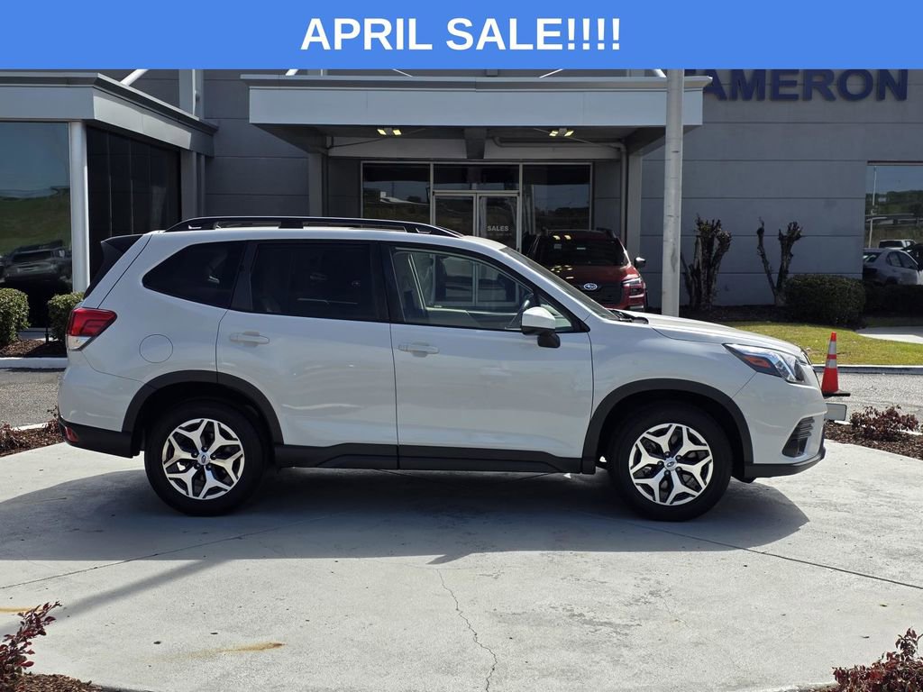 Used 2024 Subaru Forester Premium image 38