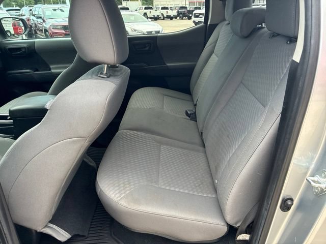 Used 2022 Toyota Tacoma SR w/ SR Convenience Package RWD image 15