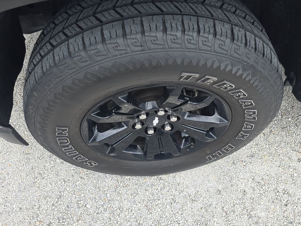 Used 2017 Chevrolet Colorado Z71 image 9