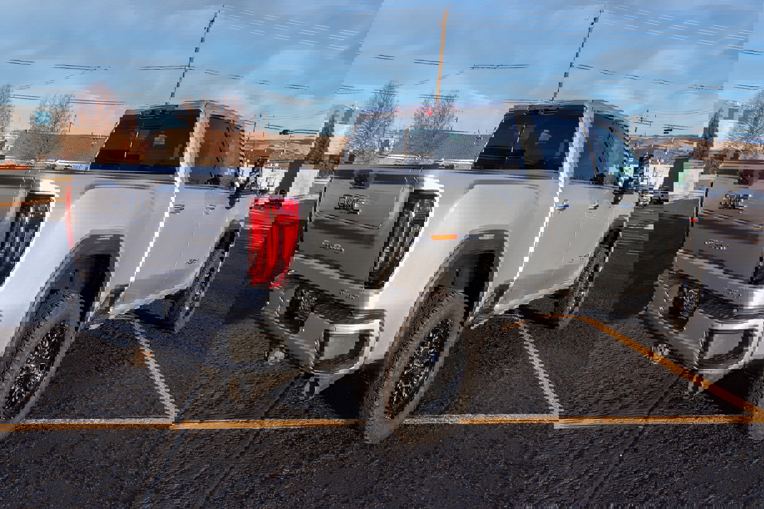 Used 2020 GMC Sierra 2500 Denali w/ Denali Ultimate Package image 3