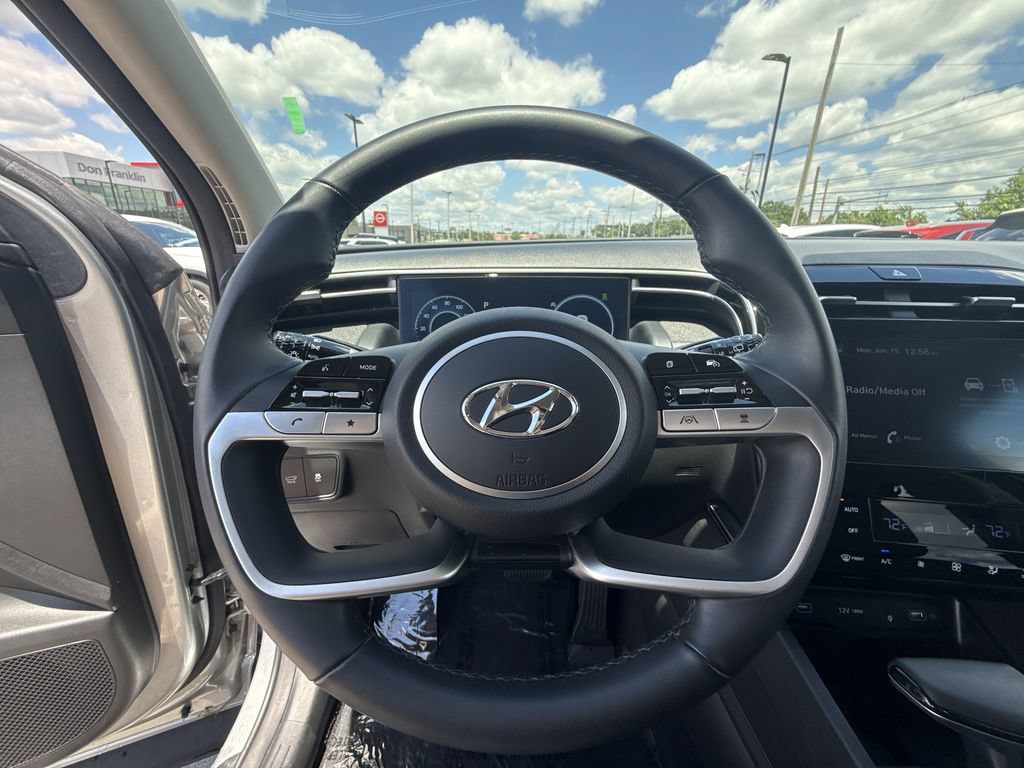 Used 2023 Hyundai Tucson SEL w/ Convenience Package AWD/4WD image 14