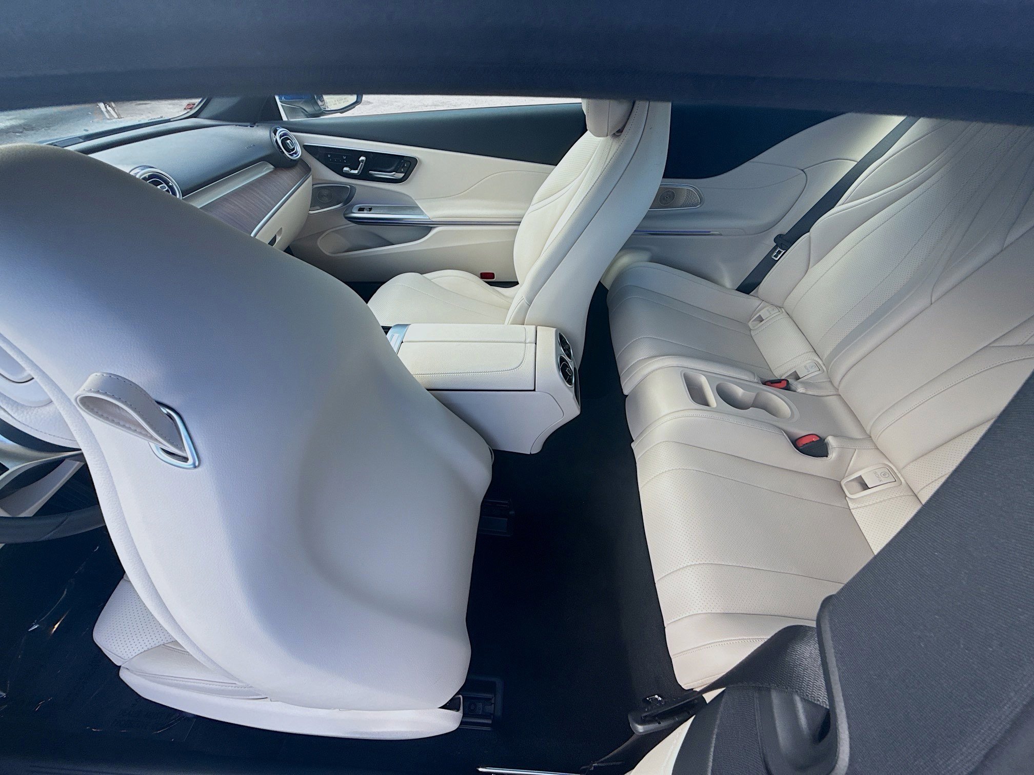 Used 2024 Mercedes-Benz CLE 300 4MATIC Coupe image 23