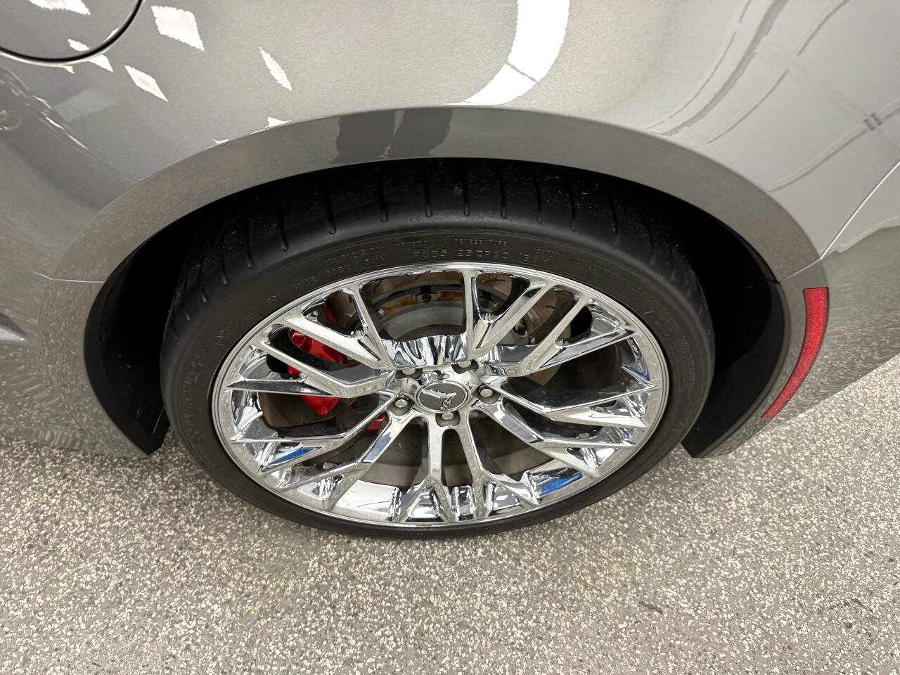 Used 2015 Chevrolet Corvette Z06 w/ 2LZ Preferred Equipment Group image 30