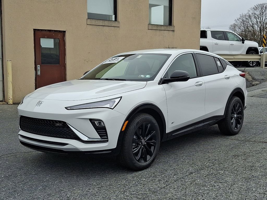 New 2026 Buick Envista Sport Touring w/ Advanced Safety Package image 2