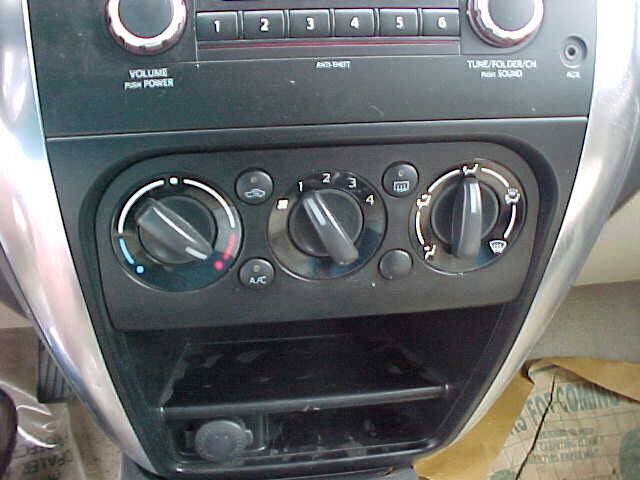 Used 2010 Suzuki SX4 LE FWD image 18