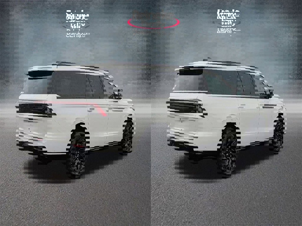 New 2025 Lincoln Navigator L Reserve w/ Jet Appearance Package image 5