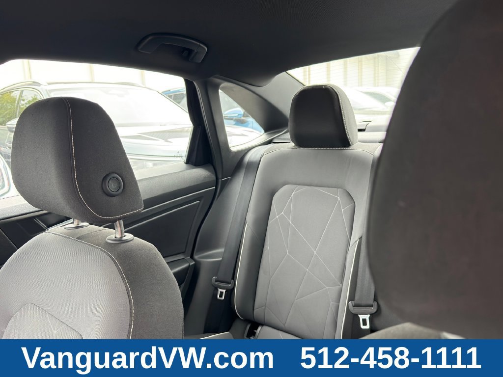 Used 2025 Volkswagen Jetta Sport FWD image 11