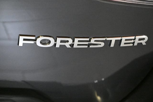 Used 2023 Subaru Forester Premium AWD/4WD image 13