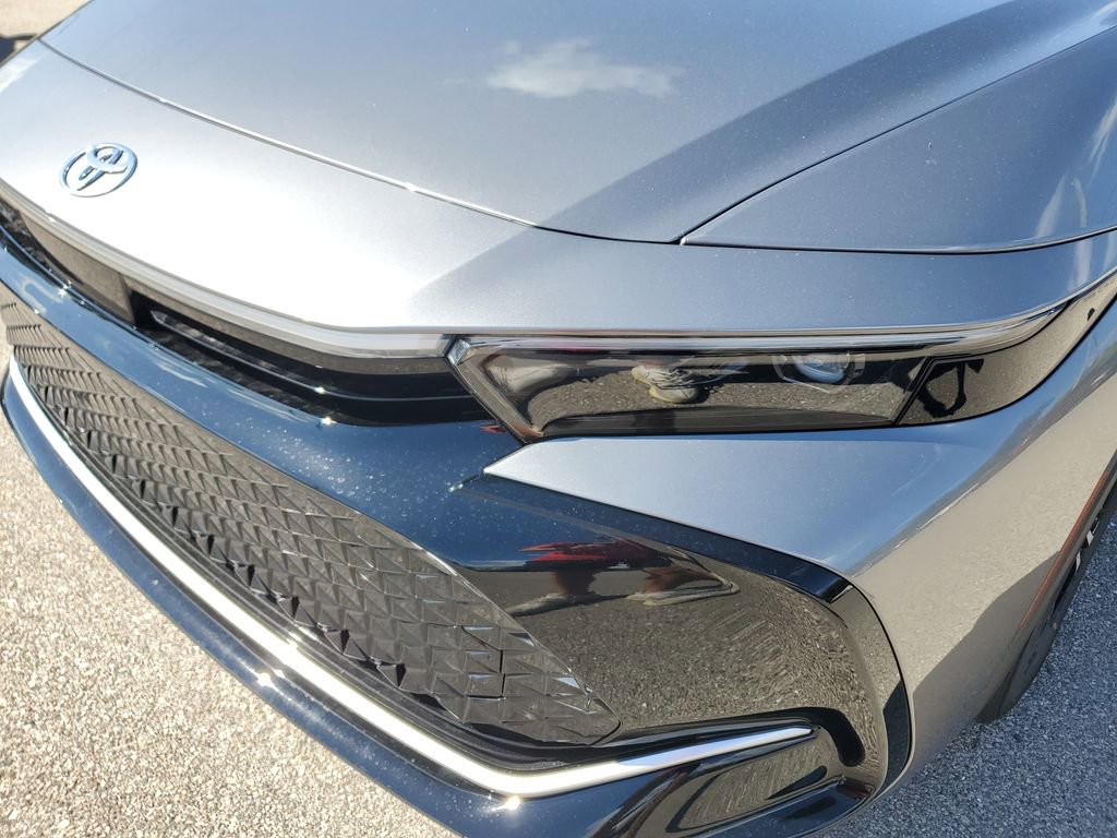 New 2026 Toyota Crown XLE image 11