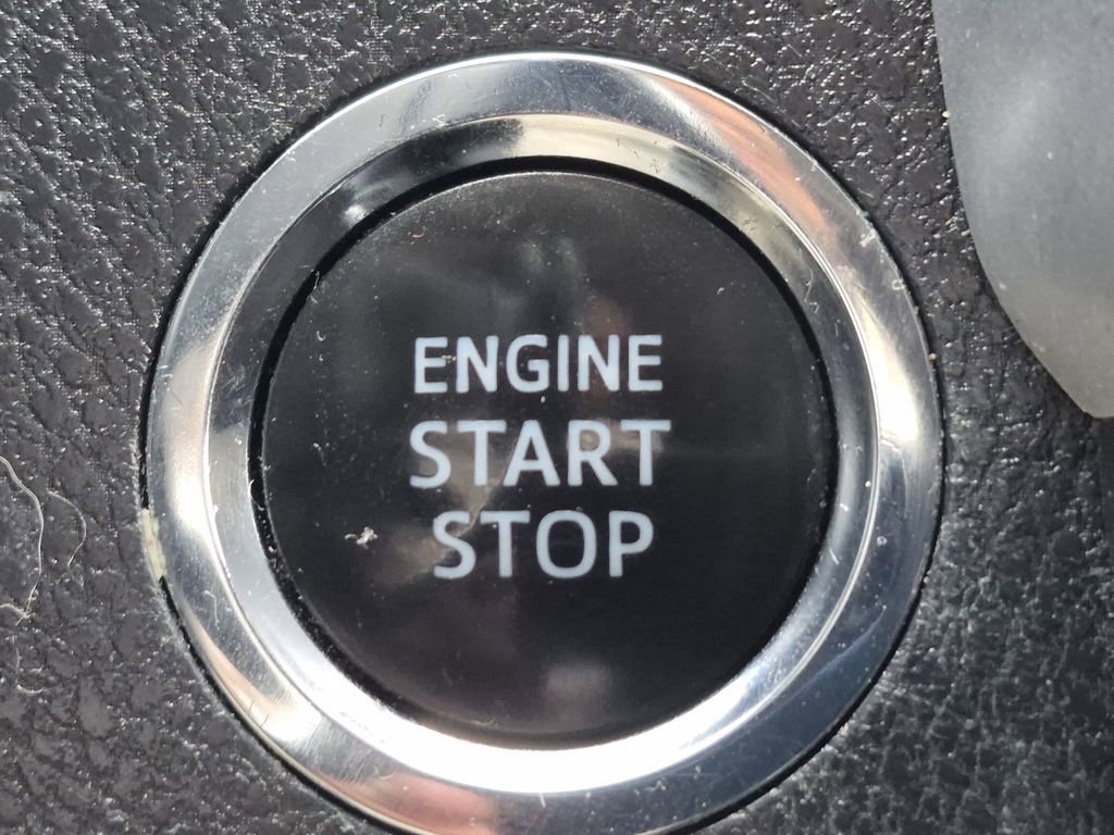 Used 2018 Toyota Highlander XLE image 31