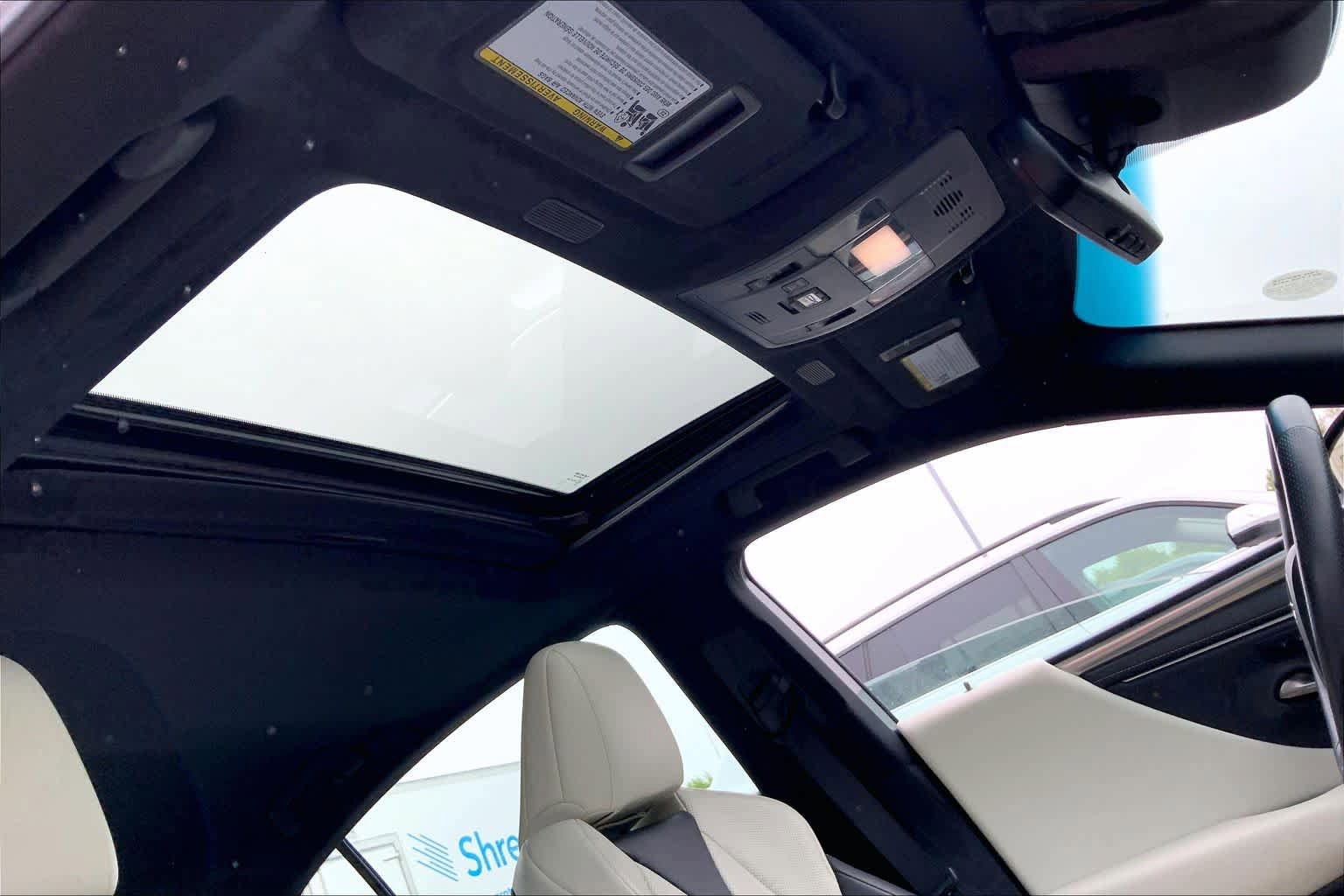 Used 2023 Lexus ES 350 F Sport w/ Accessory Package (Z2) FWD image 14