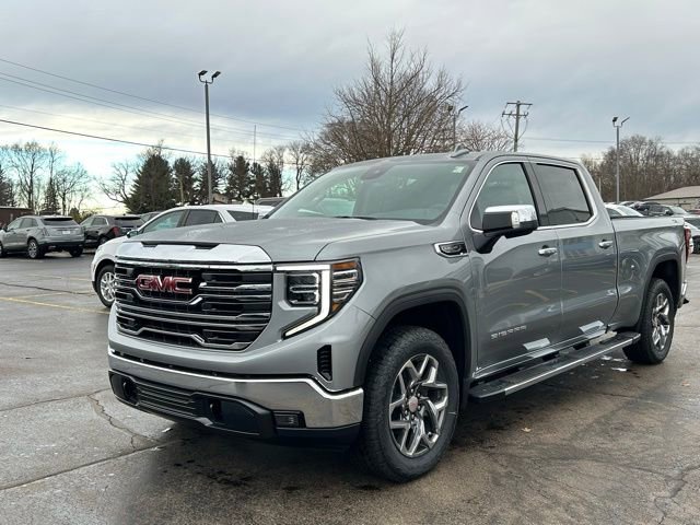 New 2026 GMC Sierra 1500 SLT image 3