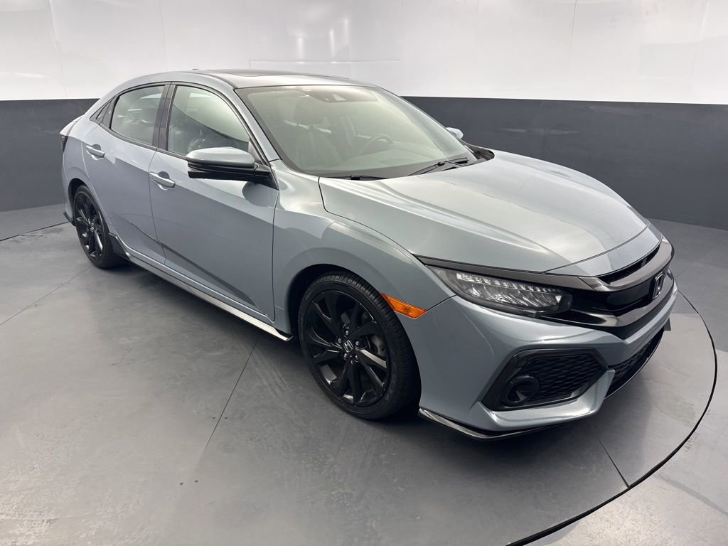 Used 2018 Honda Civic Sport Touring image 7