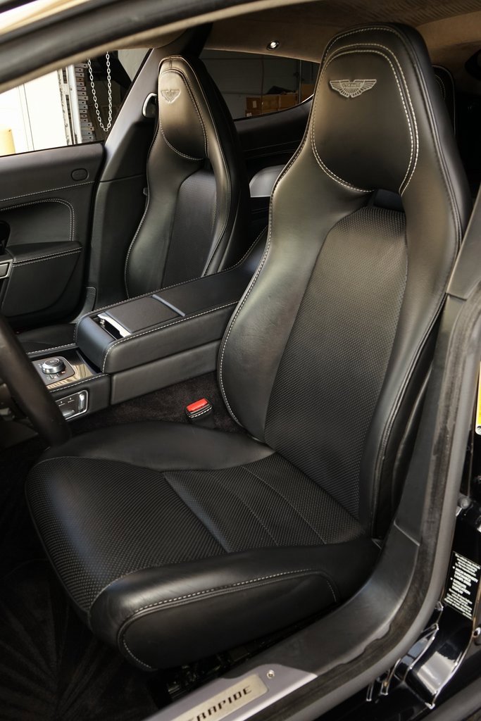 Used 2012 Aston Martin Rapide image 9