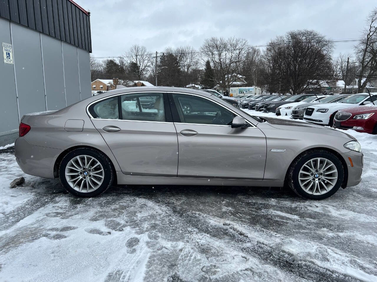 Used 2015 BMW 528i xDrive Sedan image 7
