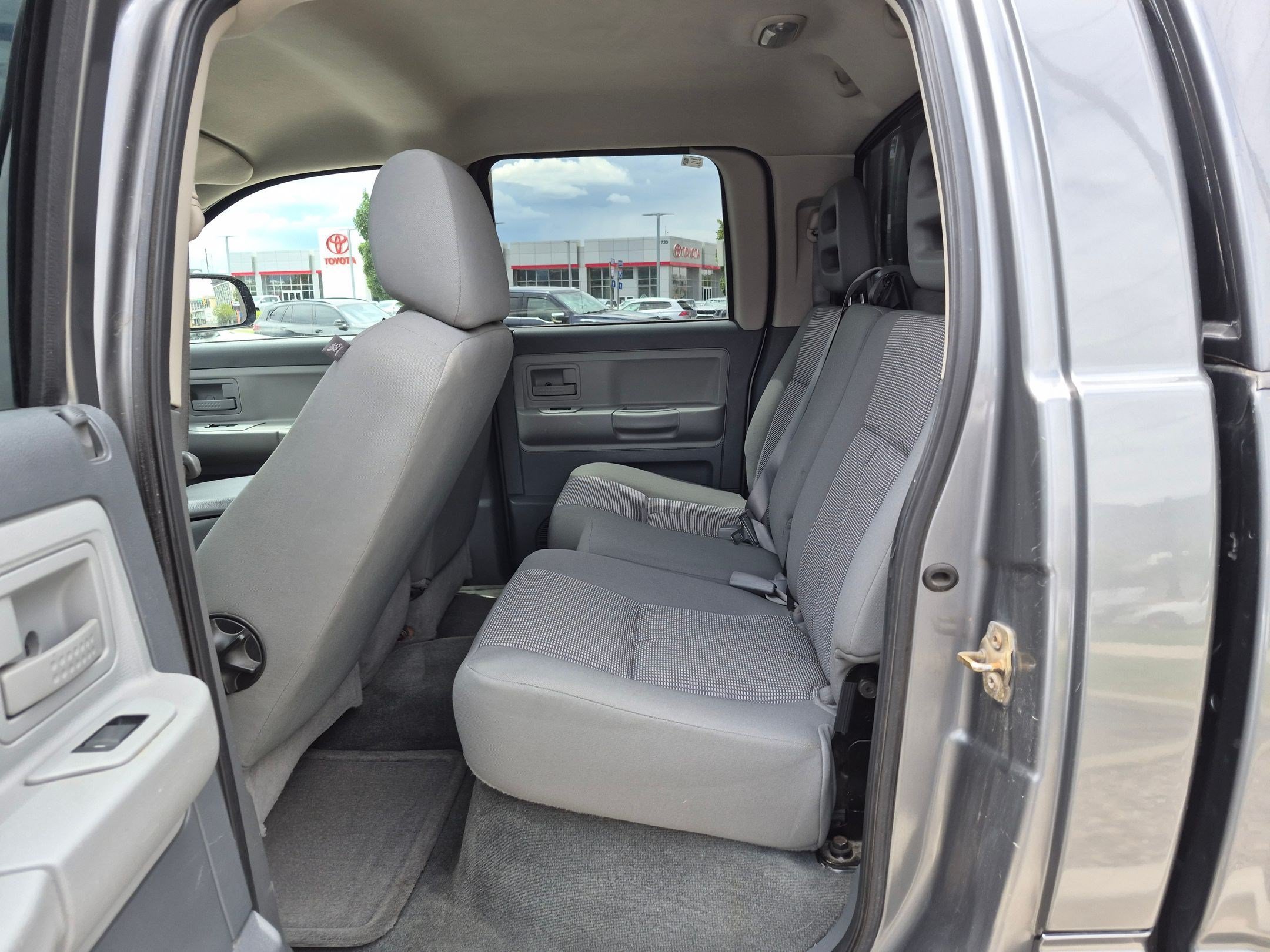 Used 2007 Dodge Dakota SLT w/ Trailer Tow Group AWD/4WD image 27