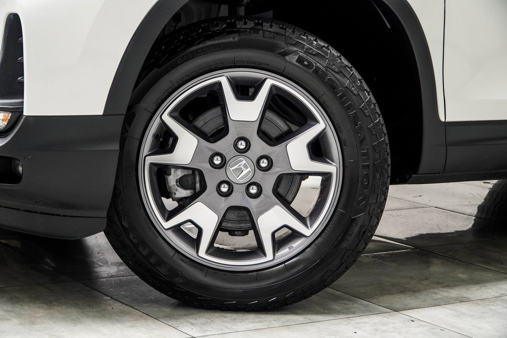 Used 2022 Honda Passport TrailSport image 3