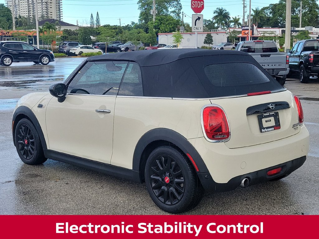 Used 2020 MINI Cooper Convertible FWD image 10