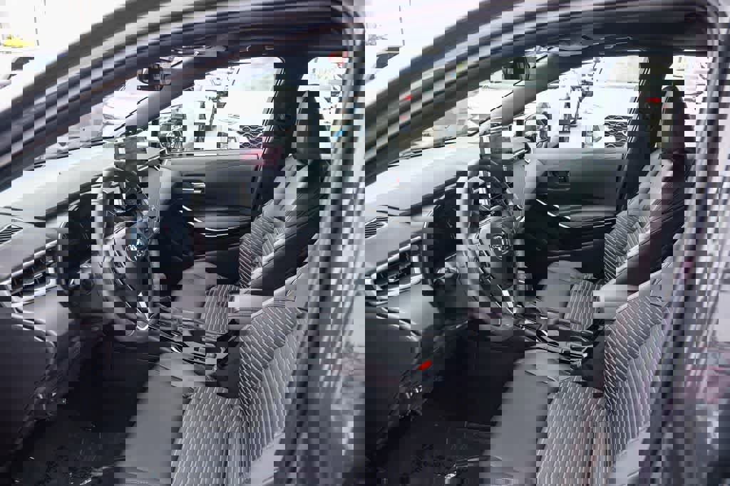 Used 2025 Toyota Corolla XSE image 16