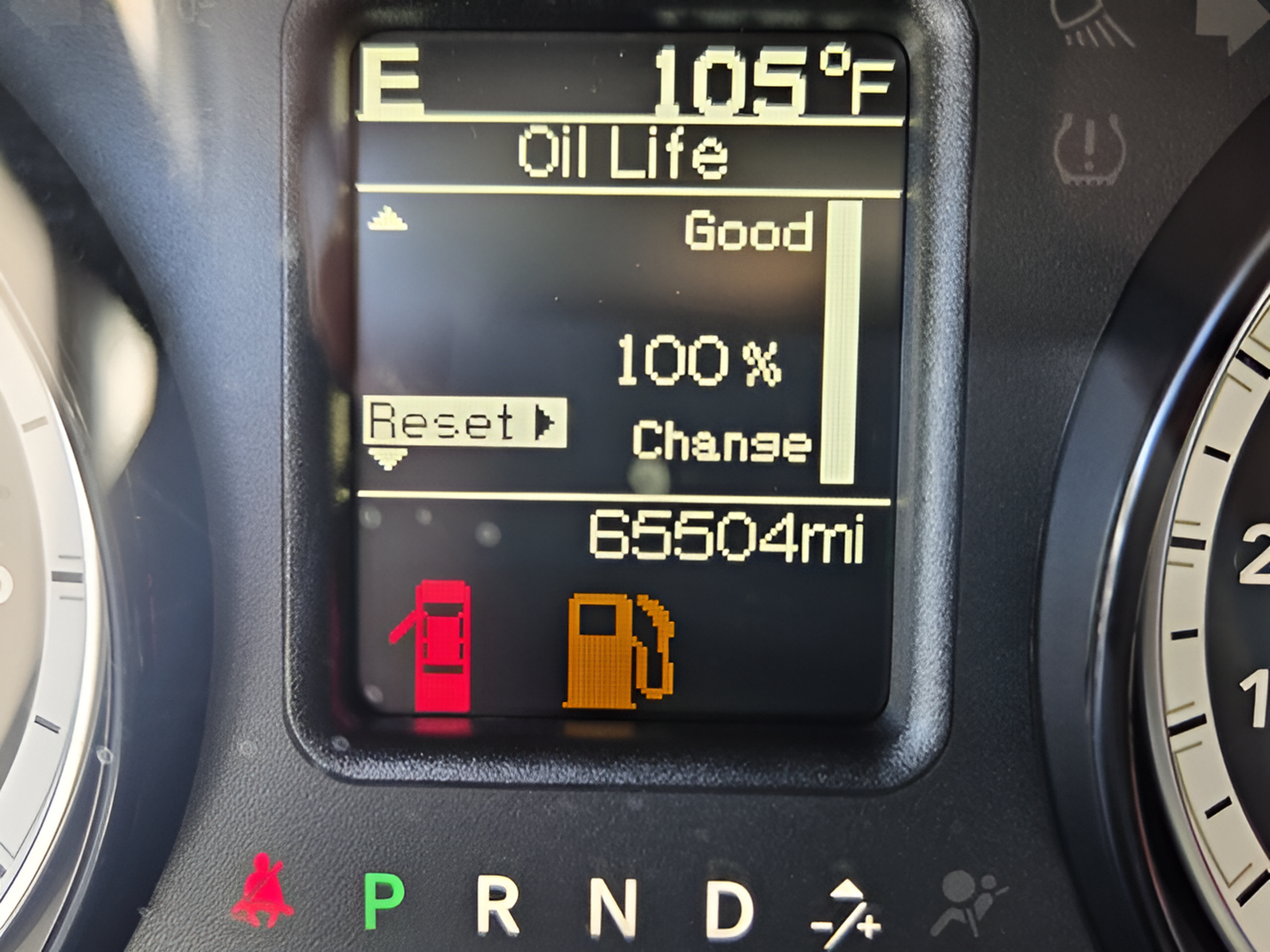 Used 2024 RAM 1500 Classic SLT AWD/4WD image 25